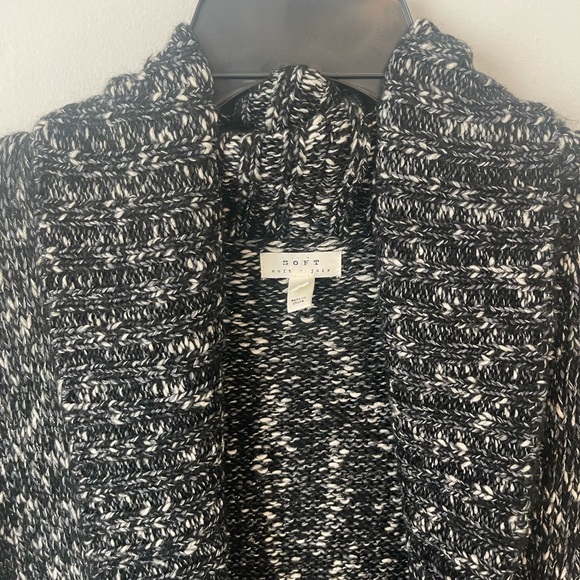 Soft Joie Marled Knit Cardigan - Picture 2 of 5